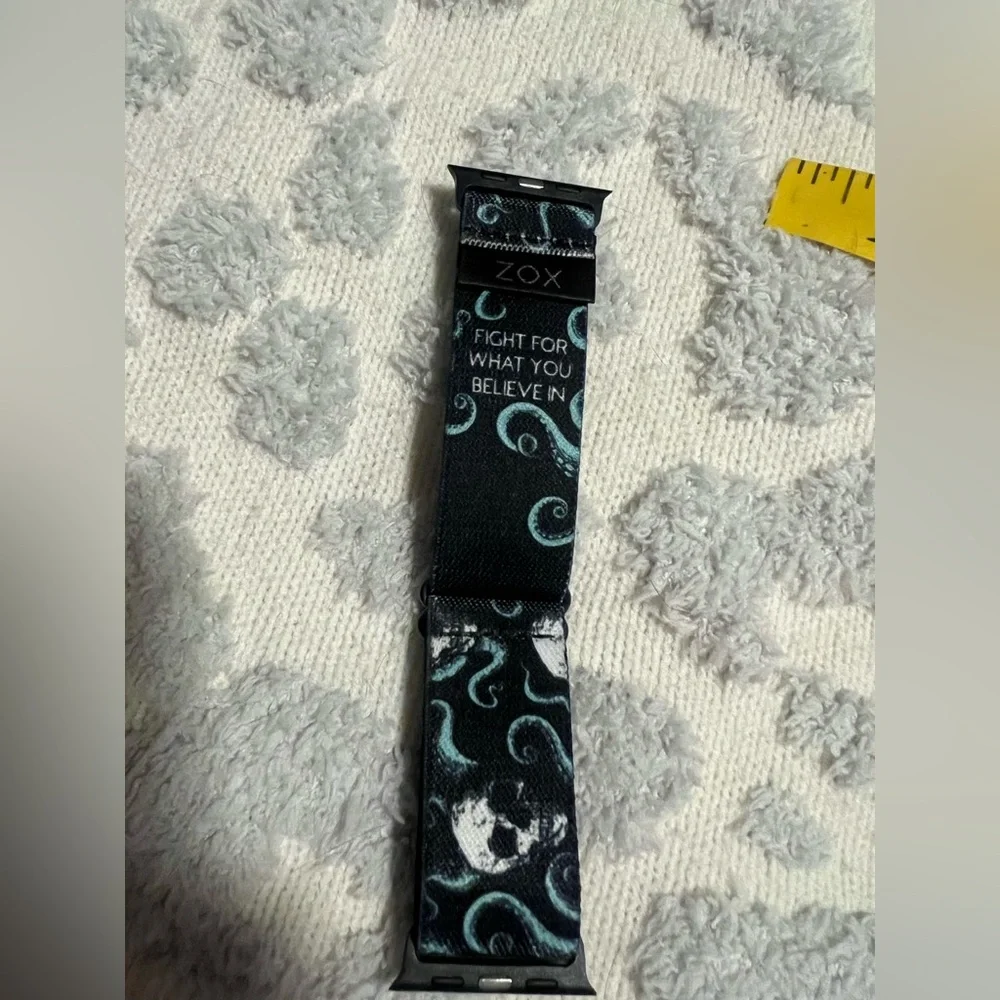 Zox Swirl Skull Design Watch Band